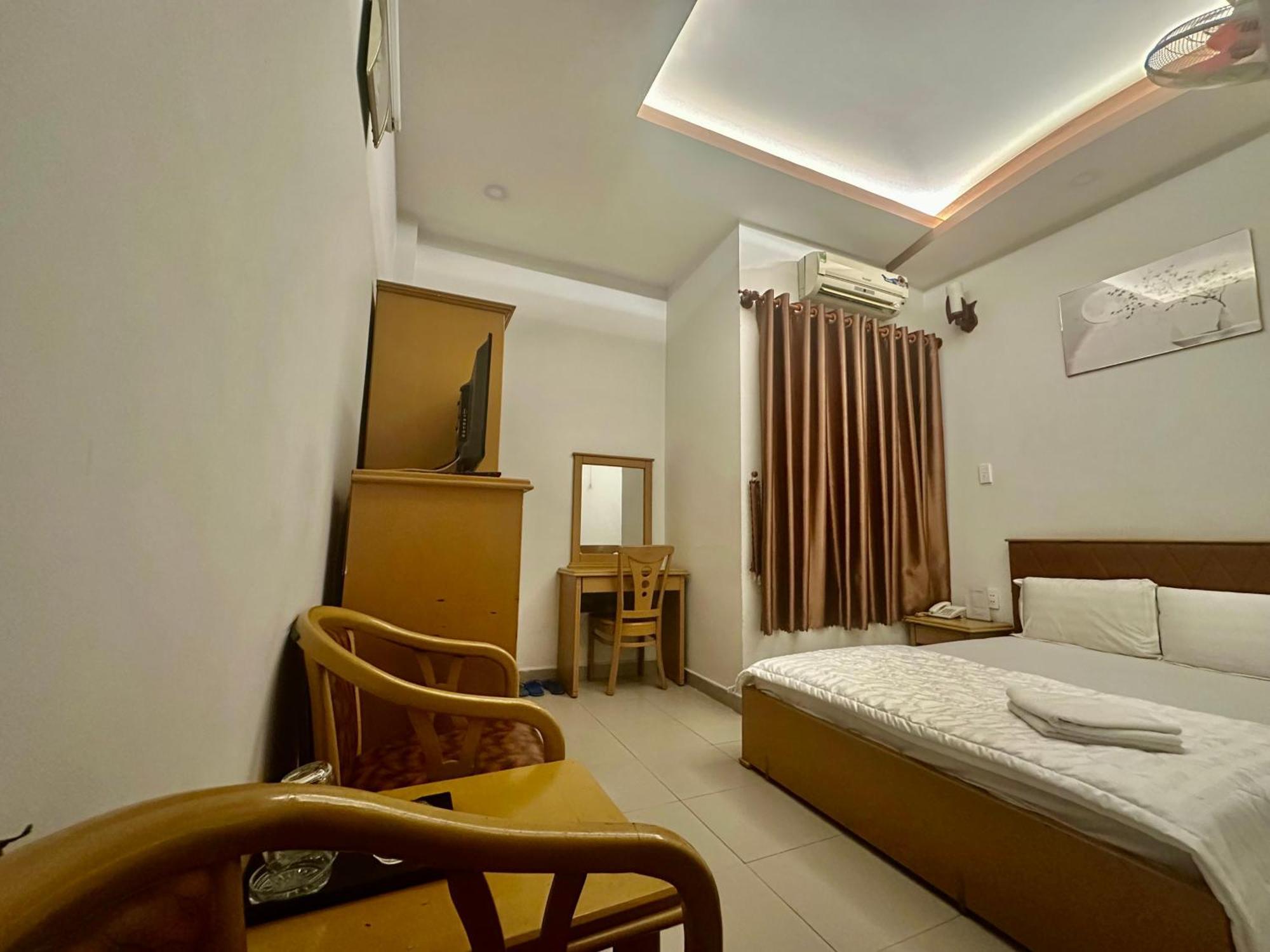 Hotel Ngoc Hoa Mai Ciudad Ho Chi Minh  Exterior foto